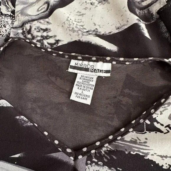 Mirror Image Black White Flowy Handkerchief Tunic Blouse 3/4 sleeves Large - Picture 4 of 4